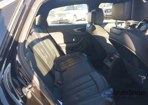 2023 Audi A4 Premium Plus 45 Tfsi S Line Quattro S Tronic z USA, uszkodzony, nr VIN WAUEAAF49PN010393